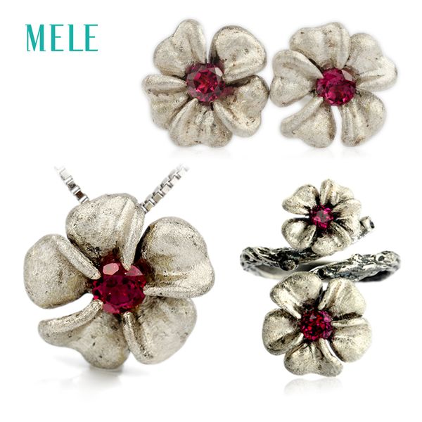natural garnet silver jewelry set, pendant and earring and ring, beautiful garnet color stone fire, classical silver style, Black
natural garnet silver jewelry set, pendant and earring and ring, beautiful garnet color stone fire, classical silver style, Black