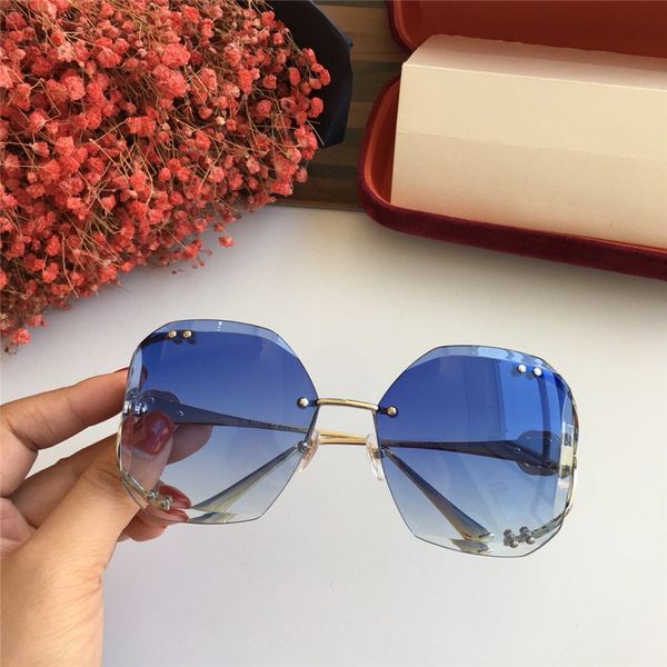 women square 0226 sunglasses clear glitter frame grey 0226 fashion sunglasses for women new with box numgg180926-11, White;black
women square 0226 sunglasses clear glitter frame grey 0226 fashion sunglasses for women new with box numgg180926-11, White;black