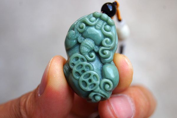 delivery - beautiful (dongling stone) jade (amulet). pixiu necklace pendant with hand-carved pixiu necklace., Silver
delivery - beautiful (dongling stone) jade (amulet). pixiu necklace pendant with hand-carved pixiu necklace., Silver