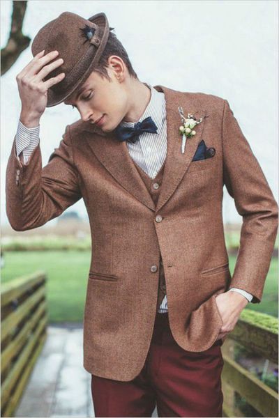 peaked lapel retro herringbone tweed groom tuxedos slim fit normal mens british style custom made wedding suits for mens suits (jacket+vest, Black;gray
peaked lapel retro herringbone tweed groom tuxedos slim fit normal mens british style custom made wedding suits for mens suits (jacket+vest, Black;gray