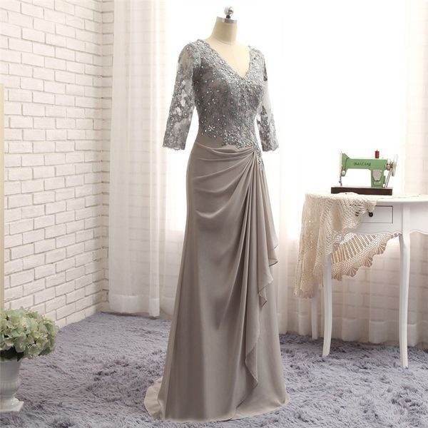 2018 wangyandress grey lace mother of the bride dresses custom beads sheath wedding guest dress with sleeves v neck evening gowns, Black;red
2018 wangyandress grey lace mother of the bride dresses custom beads sheath wedding guest dress with sleeves v neck evening gowns, Black;red