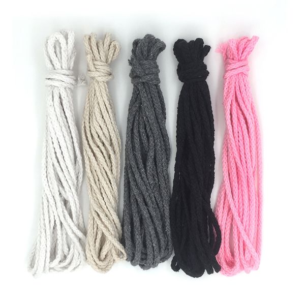 2017 selling 5mm braided woven twisted cotton cord diy beading string packing rope decorative craft thread jewelry bags, Black;white
2017 selling 5mm braided woven twisted cotton cord diy beading string packing rope decorative craft thread jewelry bags, Black;white