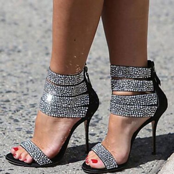 2023 summer new water drill in europe and america with high heels and rear zipper sandals, Black
2023 summer new water drill in europe and america with high heels and rear zipper sandals, Black
