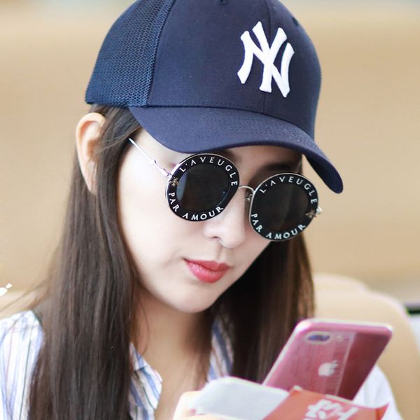 metal fashion sunglasses protection women men sunglasses retro designer vintage glasses uv400 brand round shipping jiehf, Slivery;brown
metal fashion sunglasses protection women men sunglasses retro designer vintage glasses uv400 brand round shipping jiehf, Slivery;brown