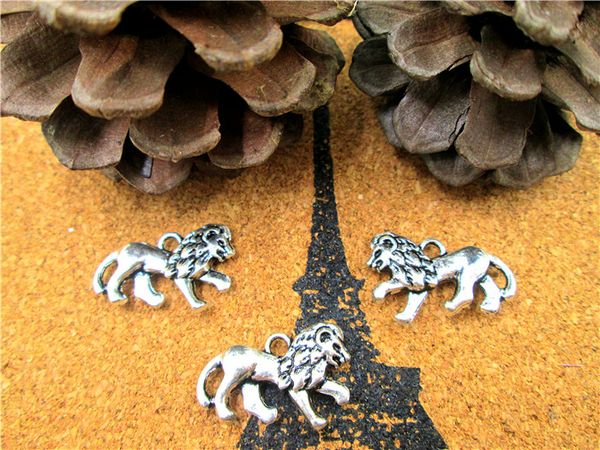 30pcs--lions charms antique silver tone lions charm pendant double sided 22x15mm, Bronze;silver
30pcs--lions charms antique silver tone lions charm pendant double sided 22x15mm, Bronze;silver