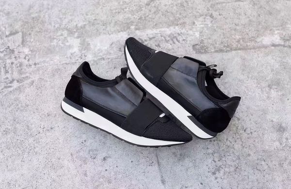 High Quality Race Runner Arena Sneakers Flat Kanye West Mesh Breathable Men's Women's Outdoor Trainers Fashion Women Casual Walking 35-46
High Quality Race Runner Arena Sneakers Flat Kanye West Mesh Breathable Men's Women's Outdoor Trainers Fashion Women Casual Walking 35-46