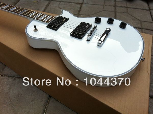 2013 selling es standard series eclipse ii white electric guitar
2013 selling es standard series eclipse ii white electric guitar