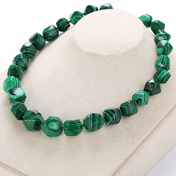 original malachite men necklace women irregular original stone vintage fashion crystal reiki classic exquisite fine jewelry gift, Silver
original malachite men necklace women irregular original stone vintage fashion crystal reiki classic exquisite fine jewelry gift, Silver