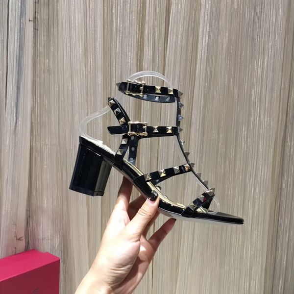 6.5cm Designer 7 colors women high heels party fashion rivets girls sexy Bare feet shoes wedding shoes Double straps sandals size 34-41
6.5cm Designer 7 colors women high heels party fashion rivets girls sexy Bare feet shoes wedding shoes Double straps sandals size 34-41