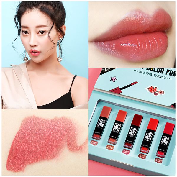 gecomo lip gloss liquid lipstick shake the air cushion lip glaze cosmetics waterproof long lasting lip tint makeup moisturizing
gecomo lip gloss liquid lipstick shake the air cushion lip glaze cosmetics waterproof long lasting lip tint makeup moisturizing