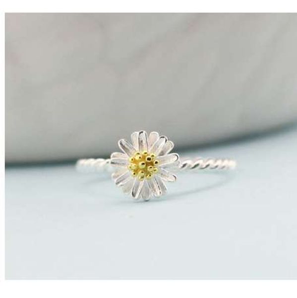 new arrival silver plated ring for women daisy flower wedding ring chrysanthemum engagement jewelry adjustable size dropshipping
new arrival silver plated ring for women daisy flower wedding ring chrysanthemum engagement jewelry adjustable size dropshipping