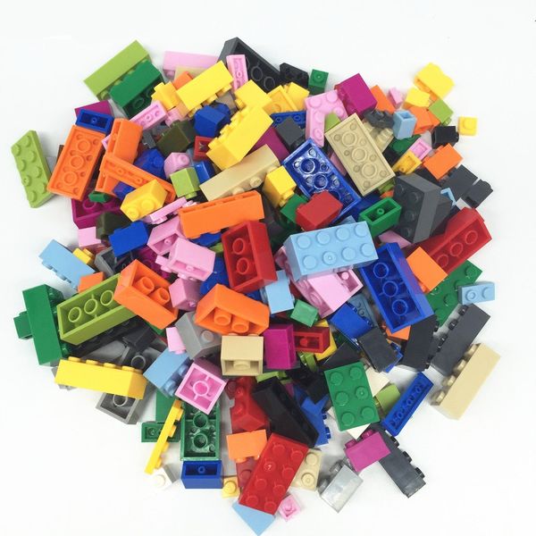 Wholesale-1000pcs Designer DIY Gift Toy Building Blocks Bricks Constructor Set Educational Assembly Toys Compatible With INGly Bricks
Wholesale-1000pcs Designer DIY Gift Toy Building Blocks Bricks Constructor Set Educational Assembly Toys Compatible With INGly Bricks