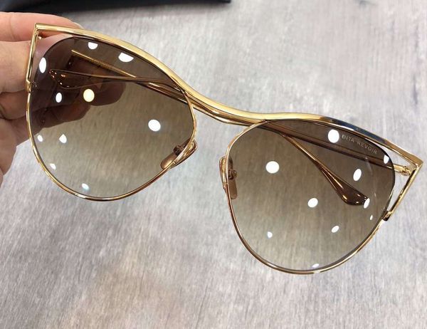 cat eye gold/brown shaded sunglasses women sun glasses sunglasses shandes new with box, White;black
cat eye gold/brown shaded sunglasses women sun glasses sunglasses shandes new with box, White;black