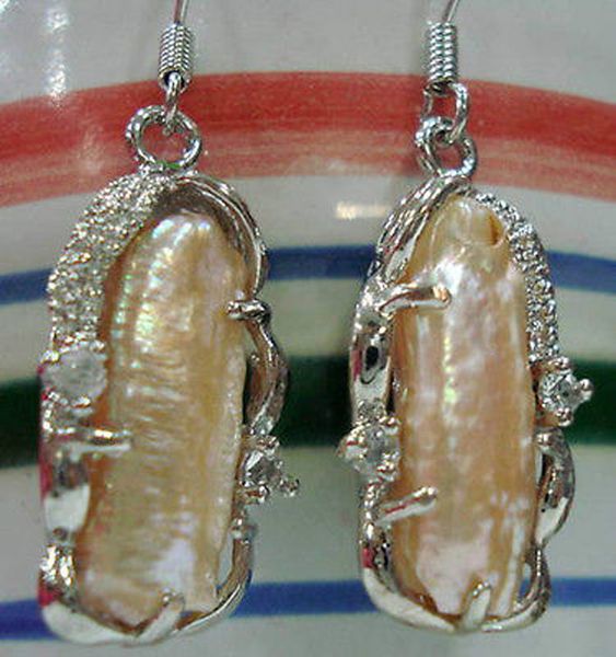 fashion jewelry natural abnormal pink akoya cultured pearl dangle earrings, Golden
fashion jewelry natural abnormal pink akoya cultured pearl dangle earrings, Golden