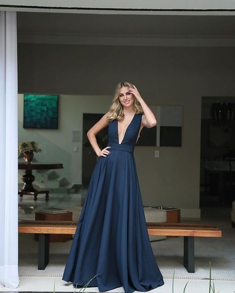 deep v neck satin a-line prom dresses tank navy blue formal evening dresses long backless prom party gowns vestido de fiesta, Black
deep v neck satin a-line prom dresses tank navy blue formal evening dresses long backless prom party gowns vestido de fiesta, Black