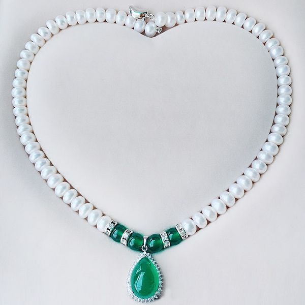 natural freshwater pearl necklace 8-8.5mm s925 silver chalcedony pendant mother's gift necklace jade pendant with inspection certificat
natural freshwater pearl necklace 8-8.5mm s925 silver chalcedony pendant mother's gift necklace jade pendant with inspection certificat