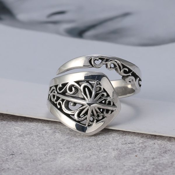 2019 new 925 sterling silver fine jewelry vintage American hand-made designer cross men's rings antique silver adjustable open rings
2019 new 925 sterling silver fine jewelry vintage American hand-made designer cross men's rings antique silver adjustable open rings