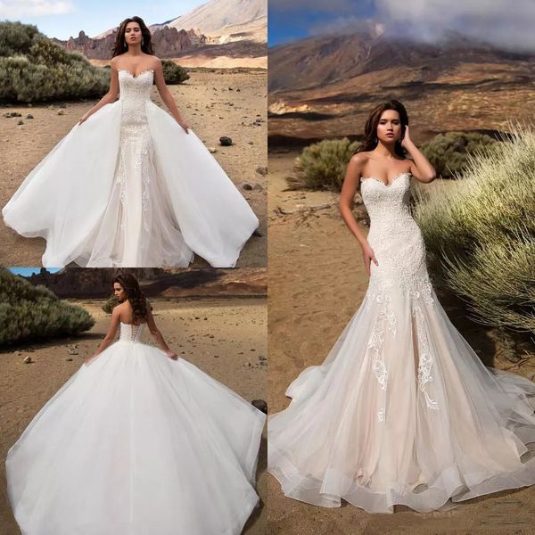custom lace mermaid wedding dresses with appiques detachable train sweetheart lacu up back wedding bridal gowns, White
custom lace mermaid wedding dresses with appiques detachable train sweetheart lacu up back wedding bridal gowns, White