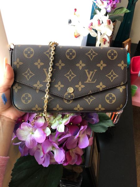 Люксовый бренд дизайнер сумки мода женщины кожаные сумки на ремне женская сумка размер 21/11/2 см топ Quailty Бесплатная доставка 
Люксовый бренд дизайнер сумки мода женщины кожаные сумки на ремне женская сумка размер 21/11/2 см топ Quailty Бесплатная доставка