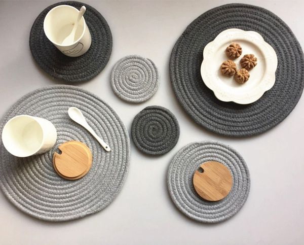 2018 new new europe style 100% cotton dining table place mat tableware pad coaster coffee tea place mat kitchen tools
2018 new new europe style 100% cotton dining table place mat tableware pad coaster coffee tea place mat kitchen tools