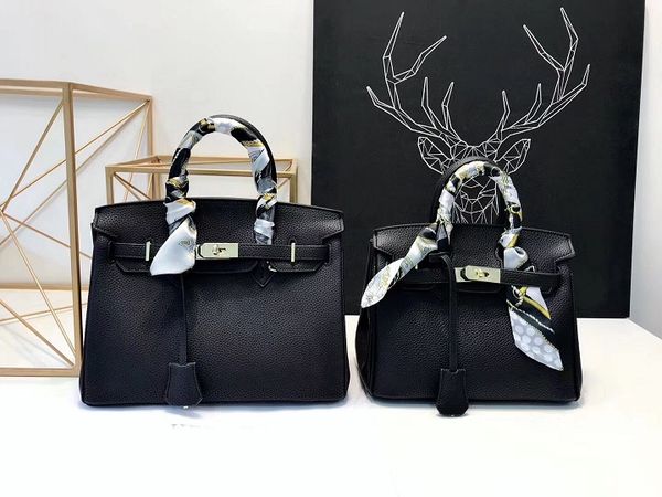 hipping new arrival new style women fashion handbag leather shoulder bags two sizes totegreat quality shoulder bags
hipping new arrival new style women fashion handbag leather shoulder bags two sizes totegreat quality shoulder bags