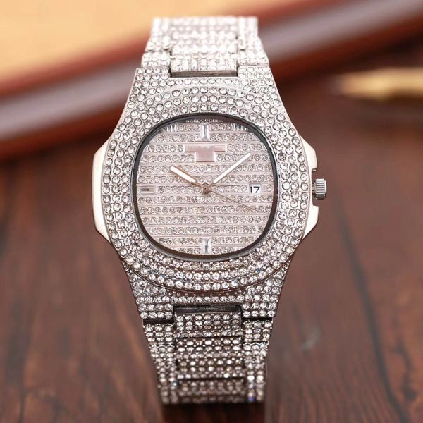 A pcs/lot New Fashion Style Women/man Watch Lady silver Diamond wristwatch Steel Bracelet Chain Luxury lover Watch High Quality folding lock
A pcs/lot New Fashion Style Women/man Watch Lady silver Diamond wristwatch Steel Bracelet Chain Luxury lover Watch High Quality folding lock