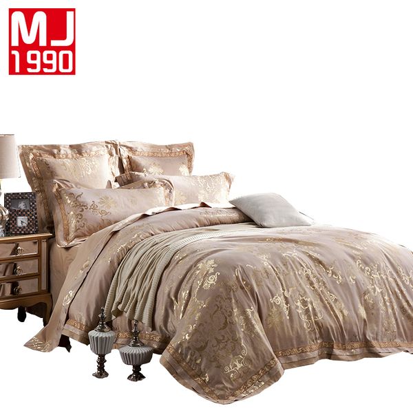 palace european royal family satin silk jacquard embroidery coon bedding set bed linen pillowcase wedding suite
palace european royal family satin silk jacquard embroidery coon bedding set bed linen pillowcase wedding suite