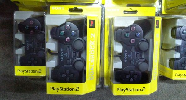 Wired Double vibration Shock Controller Gamepad Compatible for Playstation 2 PS2 Console Video Games Black Retail Packaging
Wired Double vibration Shock Controller Gamepad Compatible for Playstation 2 PS2 Console Video Games Black Retail Packaging