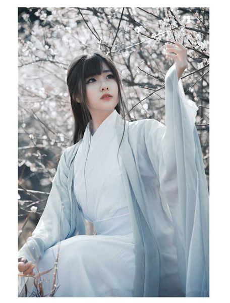 2018 summer chinese style women's hanfu costume cantonese embroidered skirt + clothes traditional chinese beautiful dance hanfu, Black;red
2018 summer chinese style women's hanfu costume cantonese embroidered skirt + clothes traditional chinese beautiful dance hanfu, Black;red