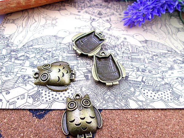 30pcs --25*21mm antique bronze little cute fat owl charms pendants, Bronze;silver 
30pcs --25*21mm antique bronze little cute fat owl charms pendants, Bronze;silver