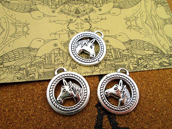 15pcs tibetan silver tone 2-sided horsehead charms pendants 25x28mm wholesale, Bronze;silver
15pcs tibetan silver tone 2-sided horsehead charms pendants 25x28mm wholesale, Bronze;silver