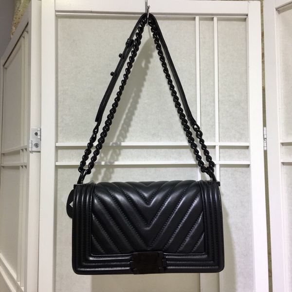 

Brand New Large V Leather 25cm women's handbags Shoulder Bags Le Boy Flaps Black chain Have dust bag 226 Wallets