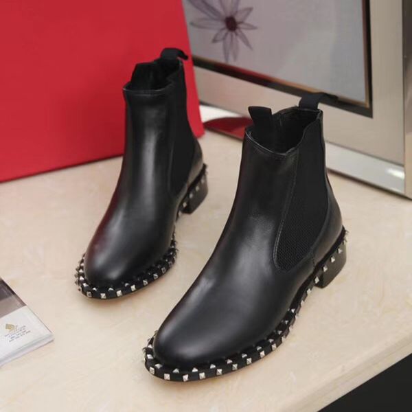 latest brand fashion designer women martin boots superstar thick heel boots luxury women shoes designer loafers winter boots w1, Black
latest brand fashion designer women martin boots superstar thick heel boots luxury women shoes designer loafers winter boots w1, Black