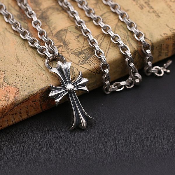 Brand new 925 terling ilver jewelry vintage tyle antique ilver hand made de igner necklace huge crave chain with cro pendant, Silver
Brand new 925 terling ilver jewelry vintage tyle antique ilver hand made de igner necklace huge crave chain with cro pendant, Silver