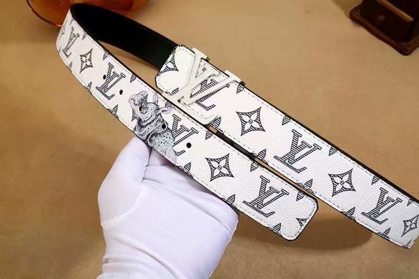 2018high-grade belt buckle high-end men's belt designer belts female senior designer belts delivery, Black;brown
2018high-grade belt buckle high-end men's belt designer belts female senior designer belts delivery, Black;brown