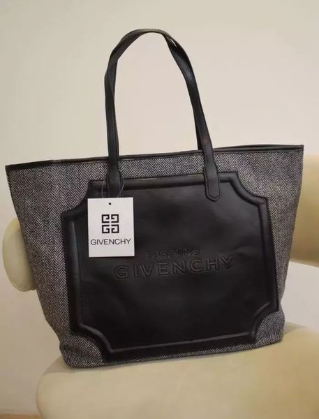 Bolsa de Ombro winnie00 
Bolsa de Ombro winnie00