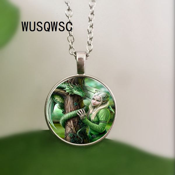 beauty and violence dragon pendant necklace antique silver / bronze chain glass necklace vintage jewelry gift for women men
beauty and violence dragon pendant necklace antique silver / bronze chain glass necklace vintage jewelry gift for women men