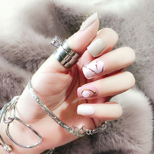 24pcs/lot new fashion 3d false nails art acrylic false nails fake full cover, Red;gold
24pcs/lot new fashion 3d false nails art acrylic false nails fake full cover, Red;gold