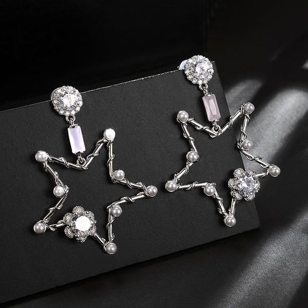 2018 new fashion jewelry drop earrings with 925 sterling silver needle classic pentagram earrings for women gift, Golden;silver
2018 new fashion jewelry drop earrings with 925 sterling silver needle classic pentagram earrings for women gift, Golden;silver