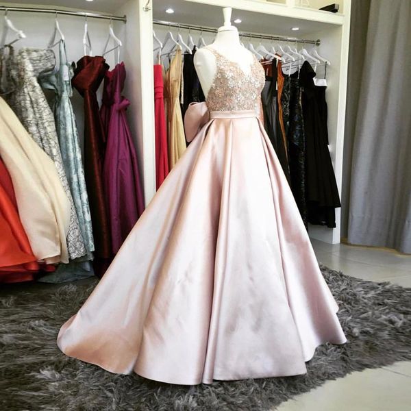 fadistee новое прибытие партии 2019 вечерние платья vestido де феста пром платье халат де вечер кружева sexy v-образным вырезом, Black
fadistee новое прибытие партии 2019 вечерние платья vestido де феста пром платье халат де вечер кружева sexy v-образным вырезом, Black