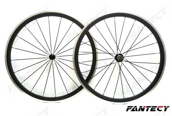 700c alloy brake surface carbon wheels 38mm depth climbing carbon wheelset 23mm width clincher alloy brake rim
700c alloy brake surface carbon wheels 38mm depth climbing carbon wheelset 23mm width clincher alloy brake rim