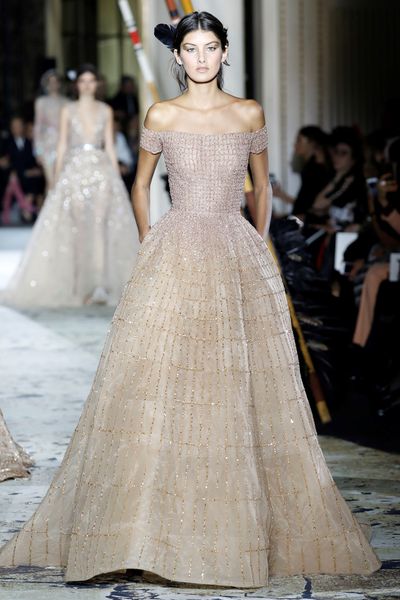 2018. zuhair murad платье luxury вечернего bling бисер блестка off длина плечо до пола с коротким рукавом платье длинных иллюзий формальных, Black;red
2018. zuhair murad платье luxury вечернего bling бисер блестка off длина плечо до пола с коротким рукавом платье длинных иллюзий формальных, Black;red