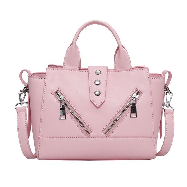Fashion Trapeze Women Tote Bags High Quality Pu Leather Handbag Bags Luxury Rivets Women Shoulder Bags Designer bolsas Sac 546
Fashion Trapeze Women Tote Bags High Quality Pu Leather Handbag Bags Luxury Rivets Women Shoulder Bags Designer bolsas Sac 546