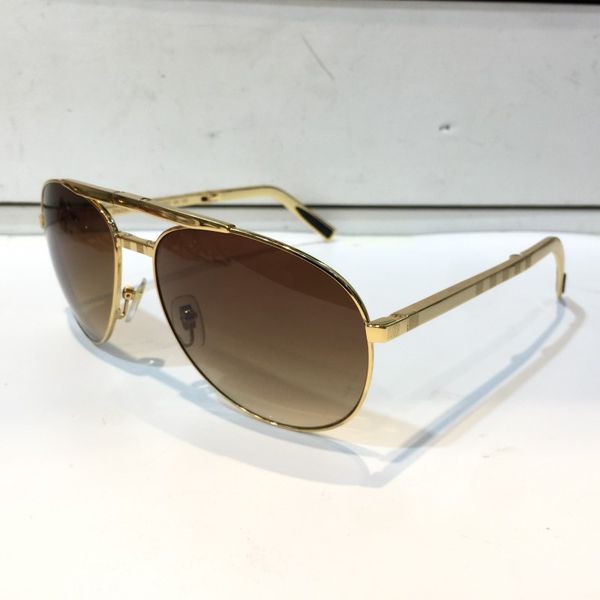 Luxury attitude pilote pliante 0652 folding de ign uv protection len oval full frame titanium plated frame come with package
Luxury attitude pilote pliante 0652 folding de ign uv protection len oval full frame titanium plated frame come with package