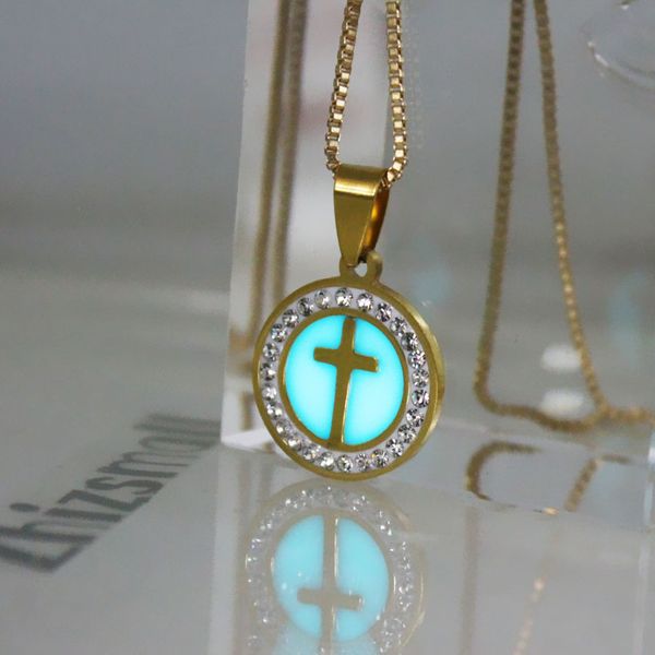 stainless steel cross glowing necklace women girl pendants necklaces glow in the dark amulet gift rhinestone, Silver
stainless steel cross glowing necklace women girl pendants necklaces glow in the dark amulet gift rhinestone, Silver