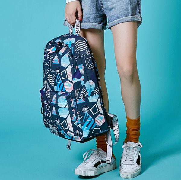 schoolbag canva+oxford fabric backpack leisure fashion striped backpack outdoor travel bags high-capacity knapsack lapbackpacks a41
schoolbag canva+oxford fabric backpack leisure fashion striped backpack outdoor travel bags high-capacity knapsack lapbackpacks a41