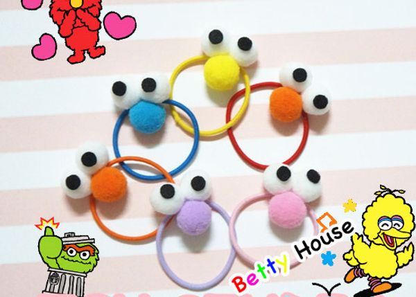 cartoon, sesame street, elmo biscuits, cookie big eyes, moppy hair loops, hair lines, hair bands, and rubber bands
cartoon, sesame street, elmo biscuits, cookie big eyes, moppy hair loops, hair lines, hair bands, and rubber bands