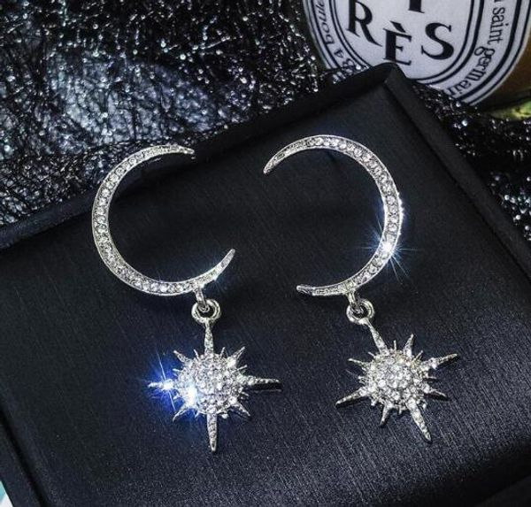 new personality moon pendant earrings women 925 silver nails korean temperament long style joker fashi
new personality moon pendant earrings women 925 silver nails korean temperament long style joker fashi