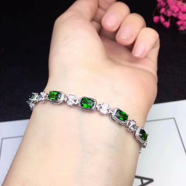 925 sterling silver inlaid with natural turquoise bracelet emerald bracelet exquisite jewelry birthday gift to girlfriend lover, Golden;silver
925 sterling silver inlaid with natural turquoise bracelet emerald bracelet exquisite jewelry birthday gift to girlfriend lover, Golden;silver