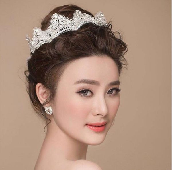 bridal lace, hand dressing headgear, wedding drill, lace, crown ornament, wedding dress accessories, Slivery;golden
bridal lace, hand dressing headgear, wedding drill, lace, crown ornament, wedding dress accessories, Slivery;golden